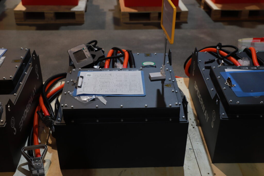 John Deere Gator TE 4X2 Overview and Lithium Battery