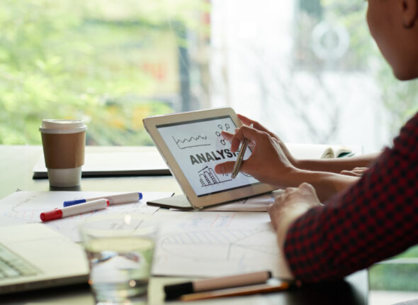 最容易实现独立的自由职业路径：成为网络课程创作者